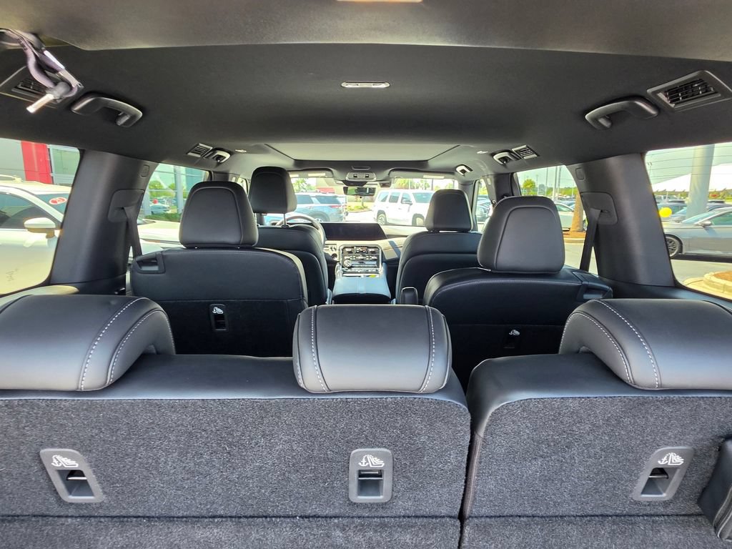 Certified 2026 Nissan Armada PRO-4X AWD/4WD image 12