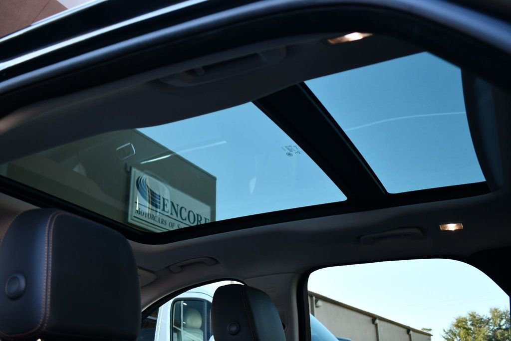 Used 2018 Jaguar F-PACE Prestige image 53