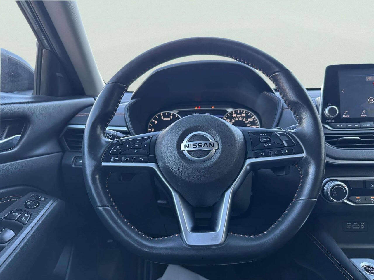 Used 2022 Nissan Altima 2.5 SR FWD image 21
