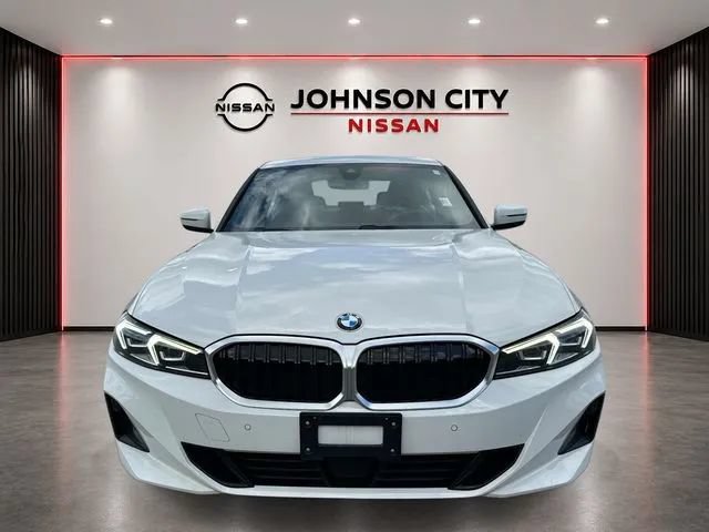 Used 2025 BMW 330i xDrive Sedan AWD/4WD image 9
