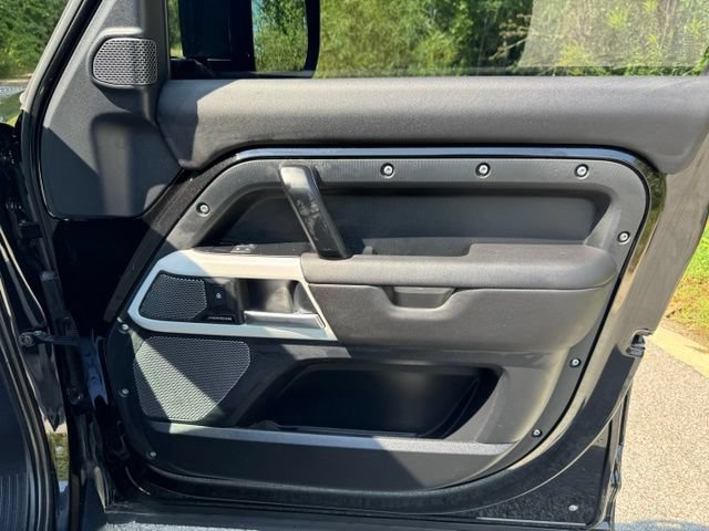 Certified 2024 Land Rover Defender 110 S AWD/4WD image 18