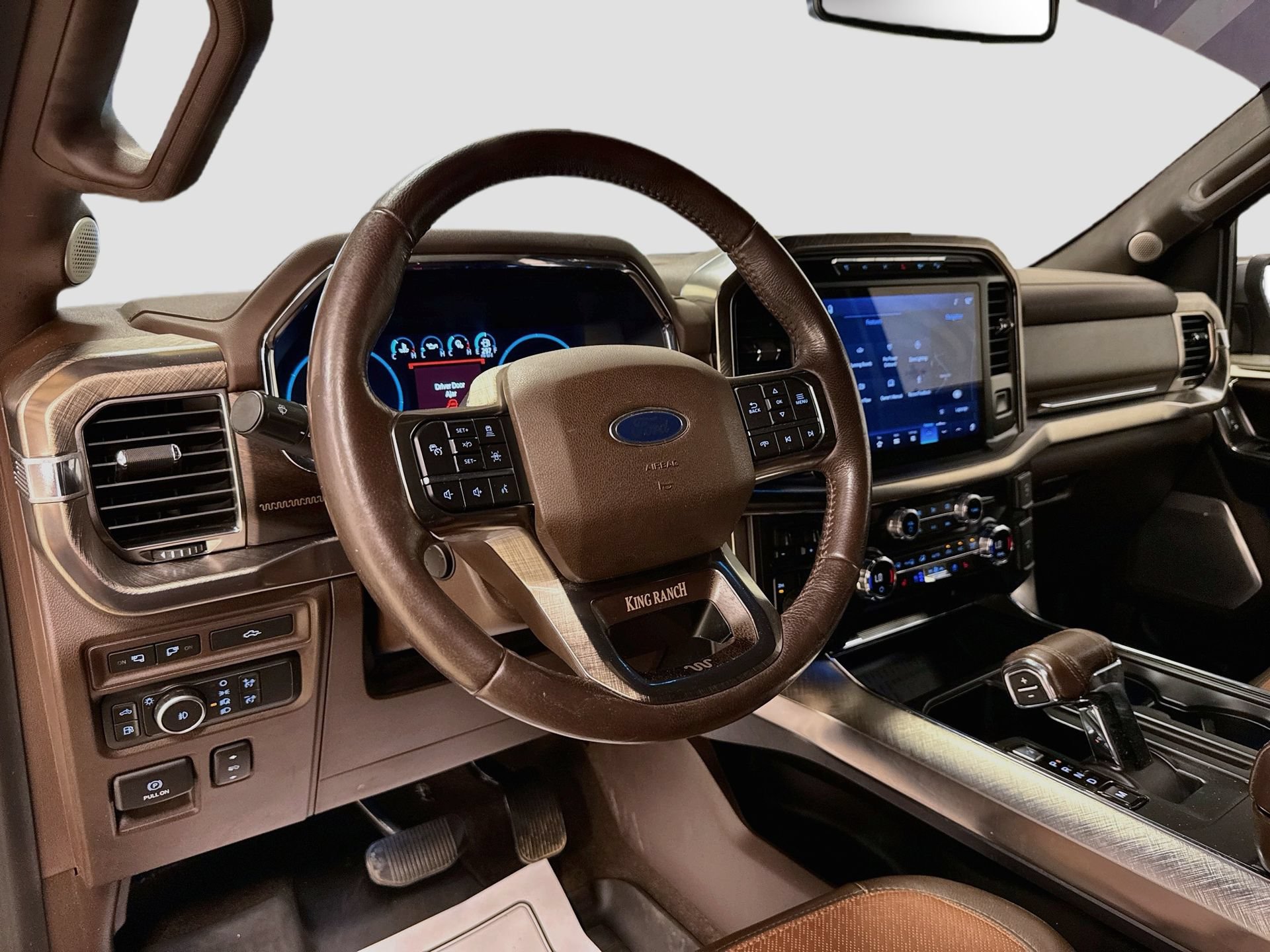 Used 2021 Ford F150 King Ranch w/ Equipment Group 601A High AWD/4WD image 9