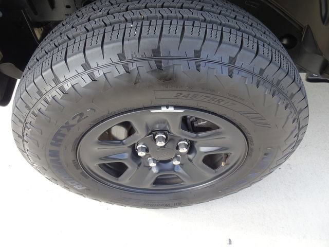 Used 2025 Jeep Wrangler Sport AWD/4WD image 10
