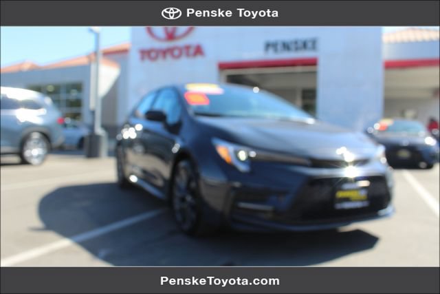 Certified 2026 Toyota Corolla SE FWD image 1