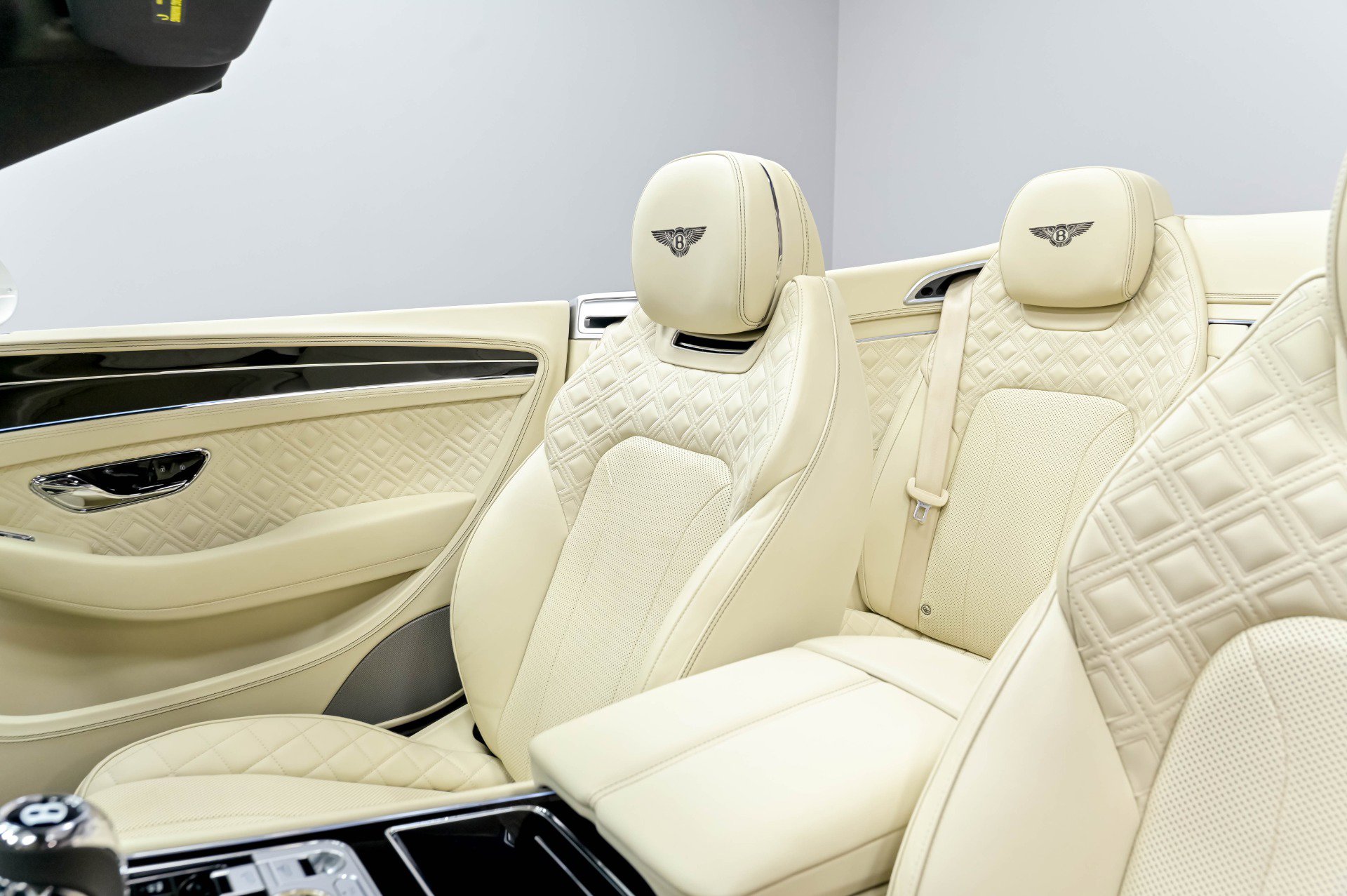 Used 2020 Bentley Continental GT AWD/4WD image 15