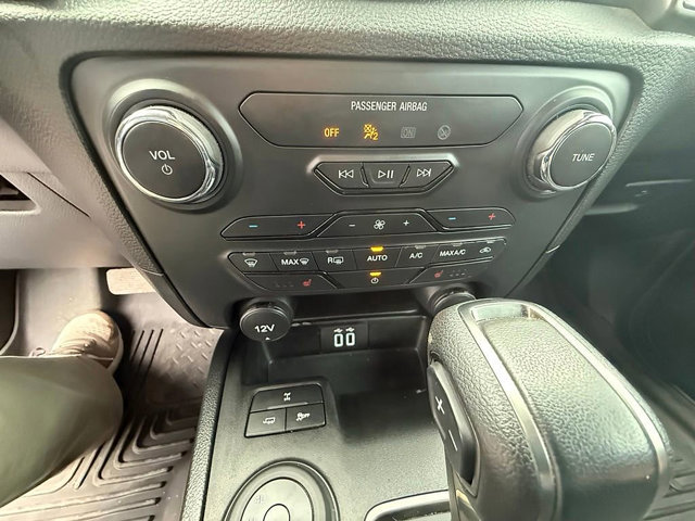 Used 2022 Ford Ranger XLT w/ Equipment Group 302A High AWD/4WD image 32