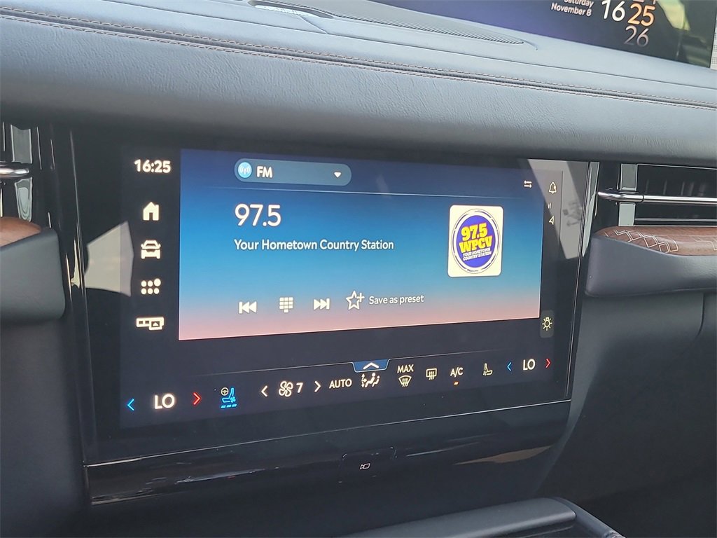 New 2025 Lincoln Navigator Black Label image 26