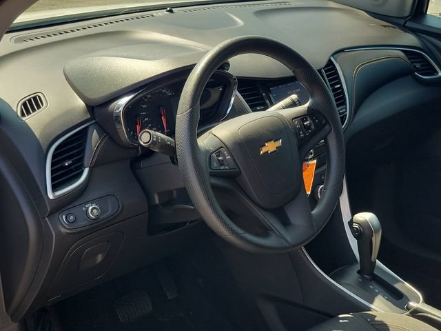 Used 2020 Chevrolet Trax LT w/ LPO, Protection Package AWD/4WD image 6