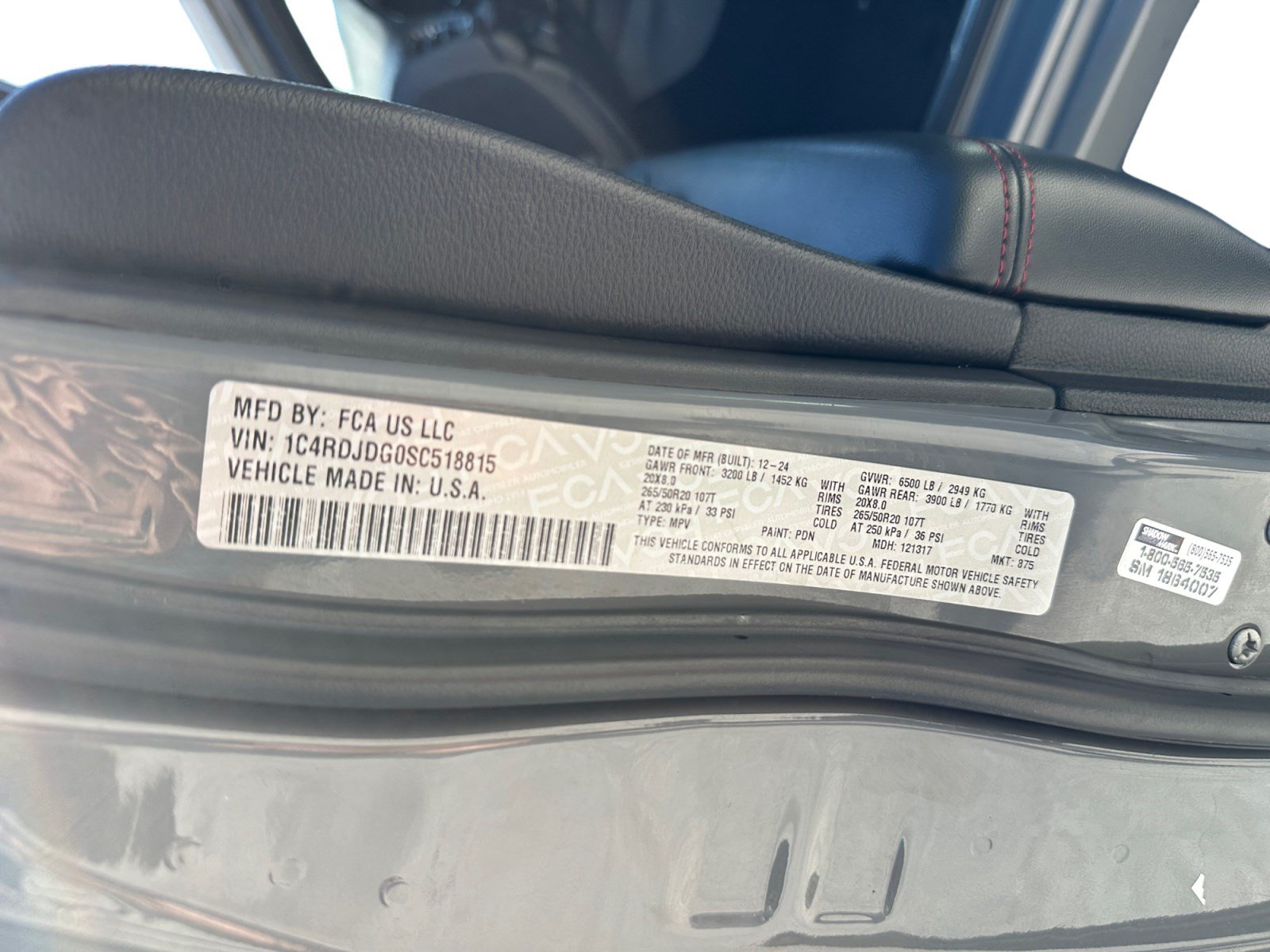 Used 2025 Dodge Durango GT AWD/4WD image 25