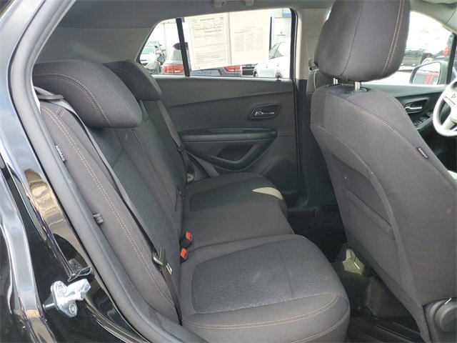 Certified 2022 Chevrolet Trax LS w/ Tint and Cruise Package image 26
