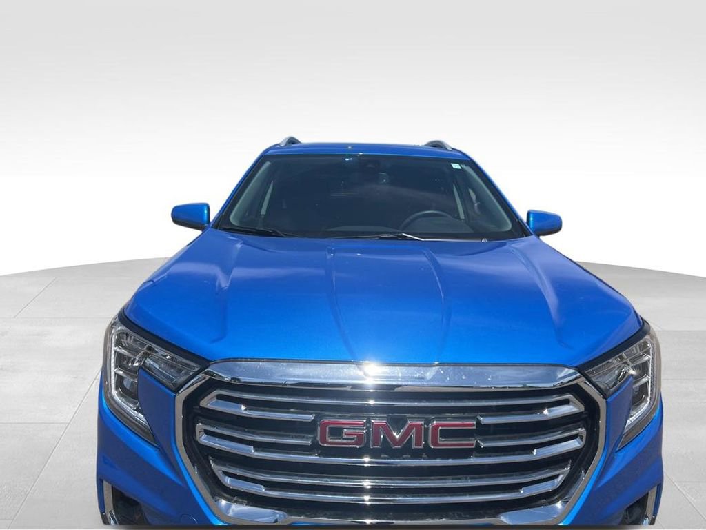 Used 2024 GMC Terrain SLT AWD/4WD image 14