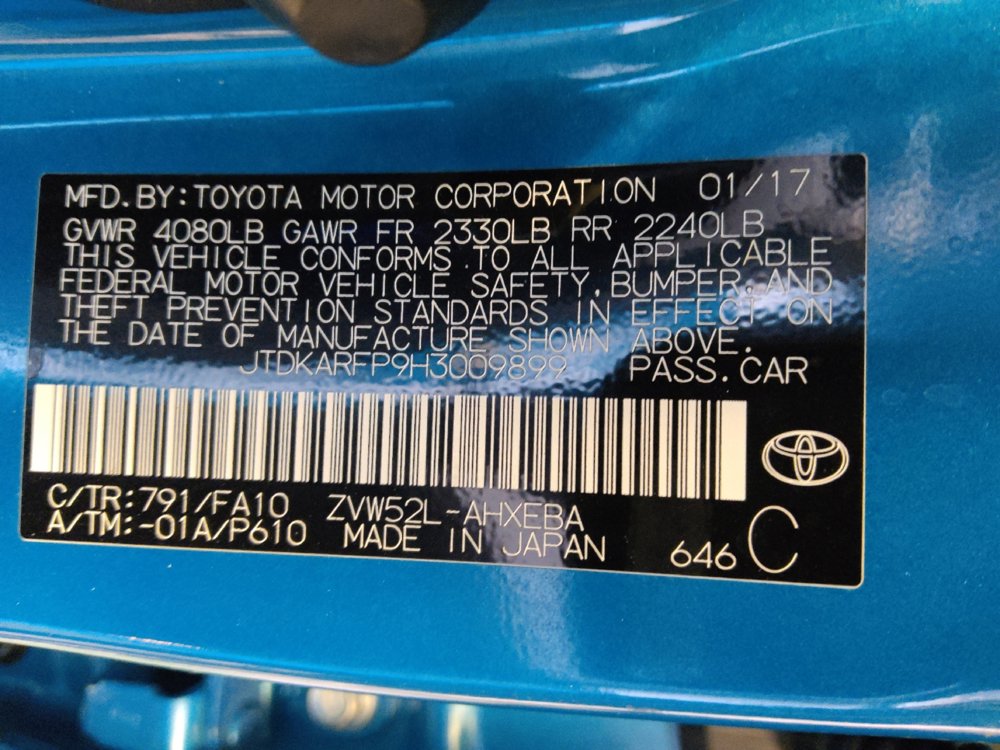 Used 2017 Toyota Prius Prime Plus w/ Carpet Mat Package image 33