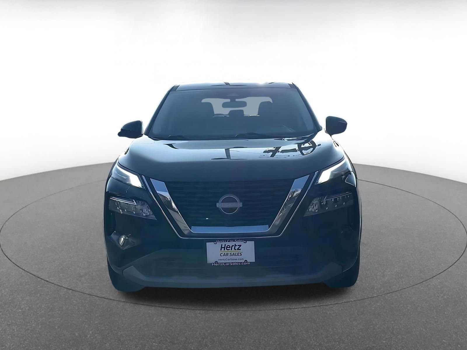 Used 2023 Nissan Rogue SV image 11