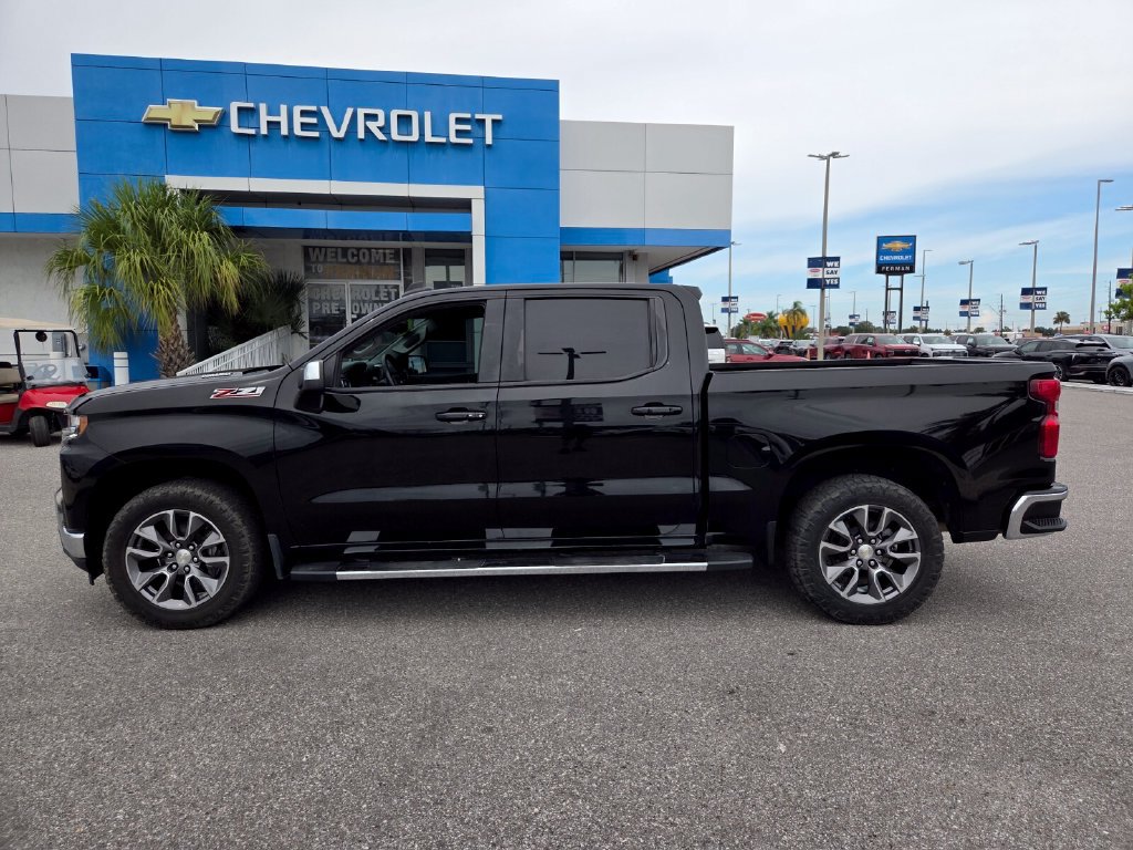 Used 2021 Chevrolet Silverado 1500 LT w/ All Star Edition Plus AWD/4WD image 5