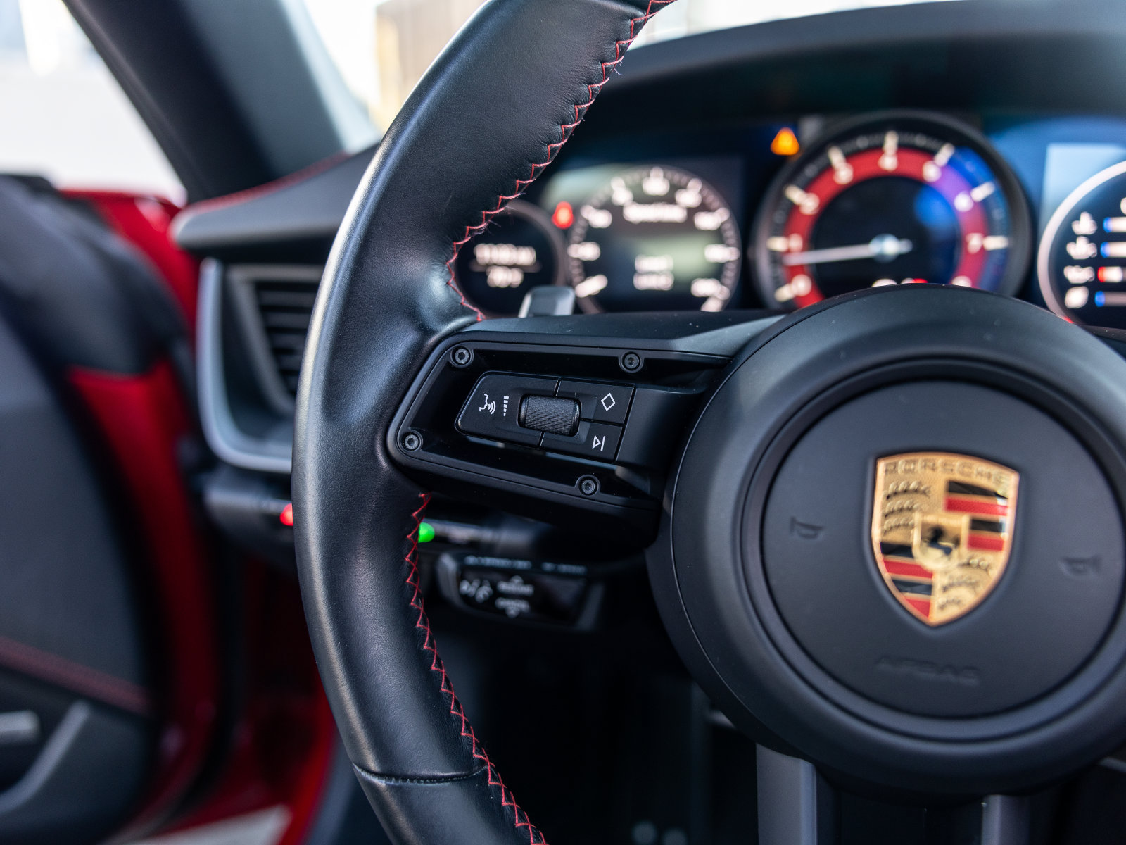 Certified 2021 Porsche 911 AWD/4WD image 34