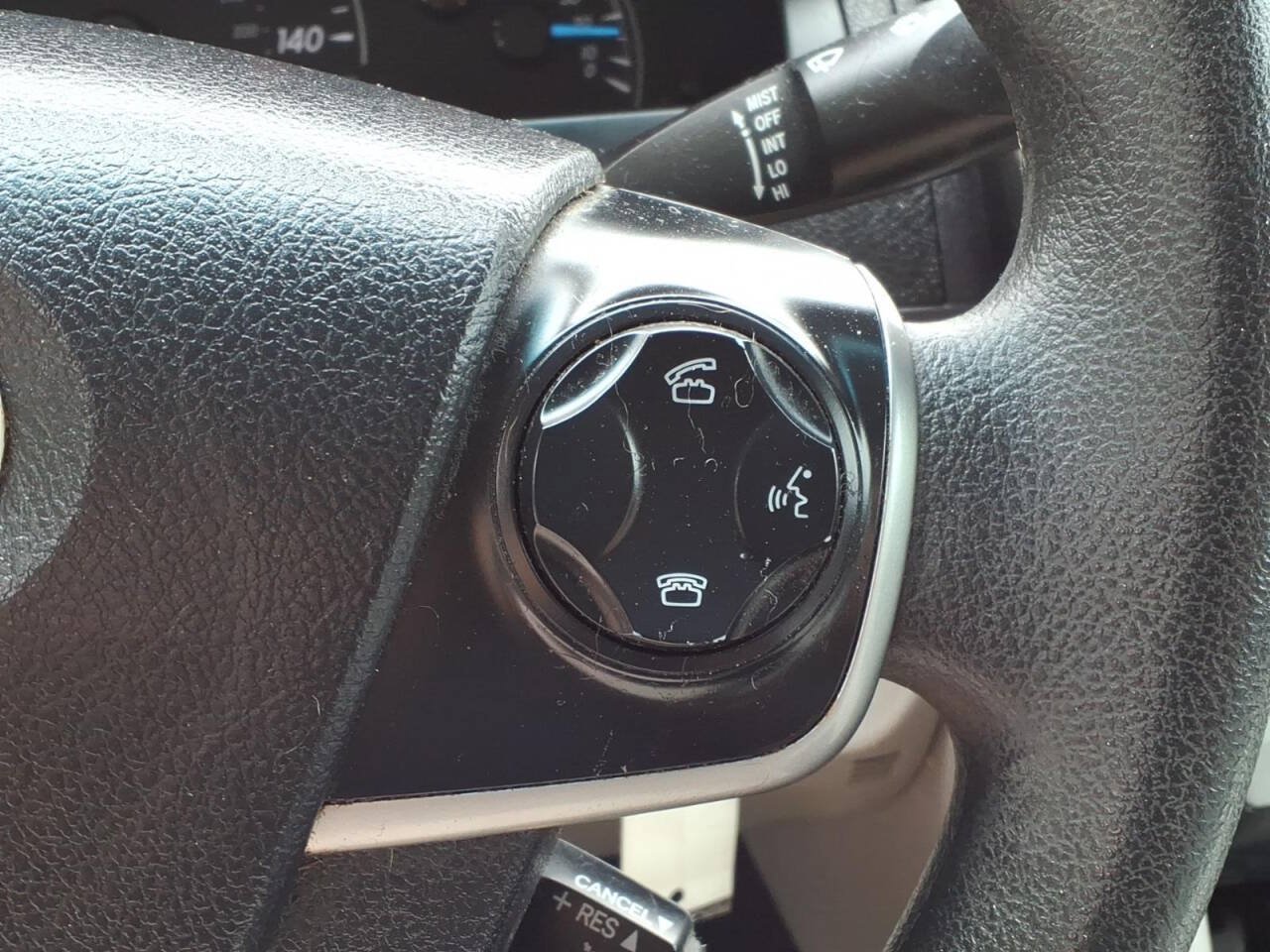 Used 2014 Toyota Camry FWD image 20