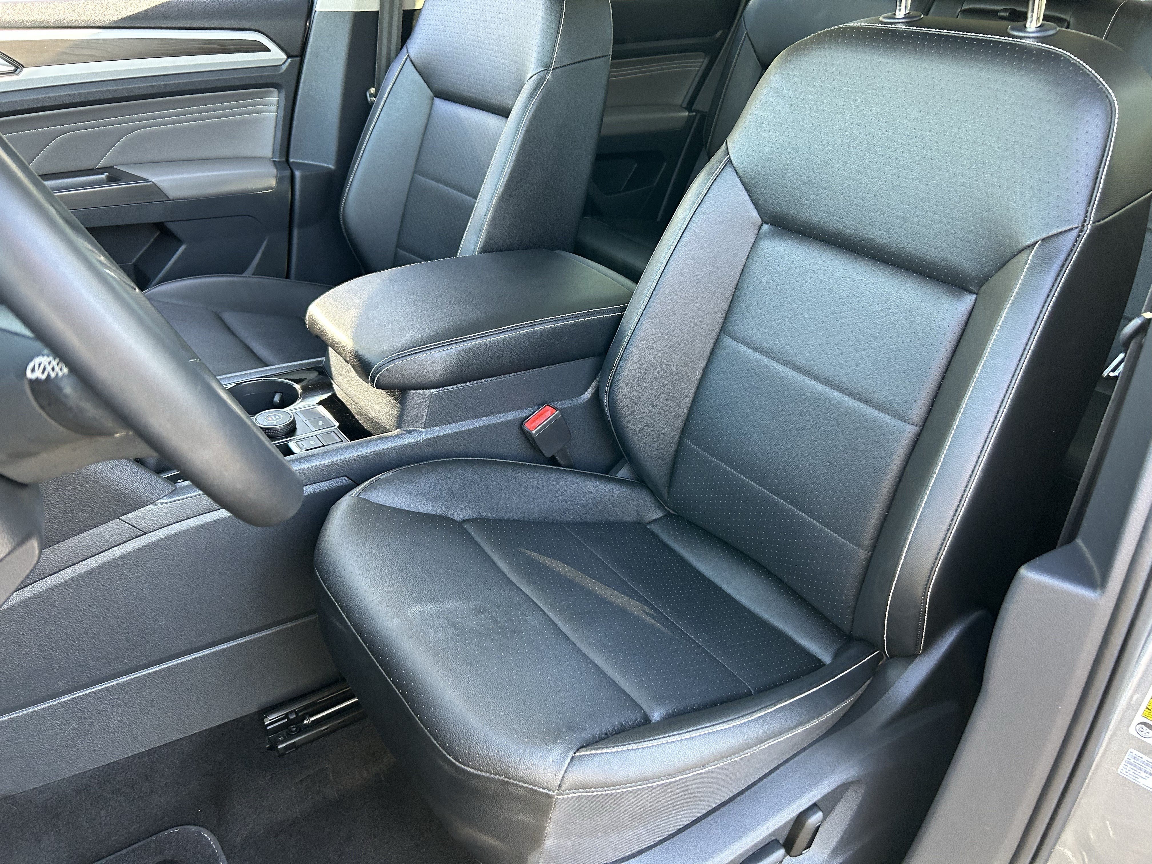 Used 2023 Volkswagen Atlas SE w/ Panoramic Sunroof Package AWD/4WD image 18