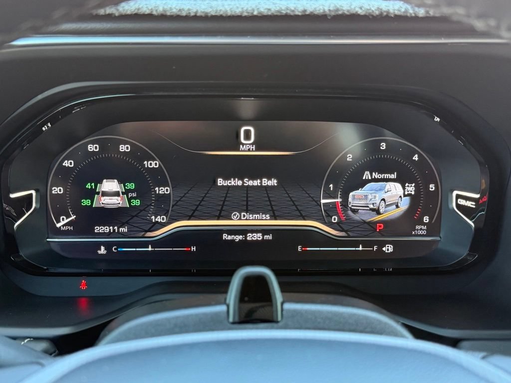 Used 2024 GMC Yukon Denali Ultimate AWD/4WD image 19