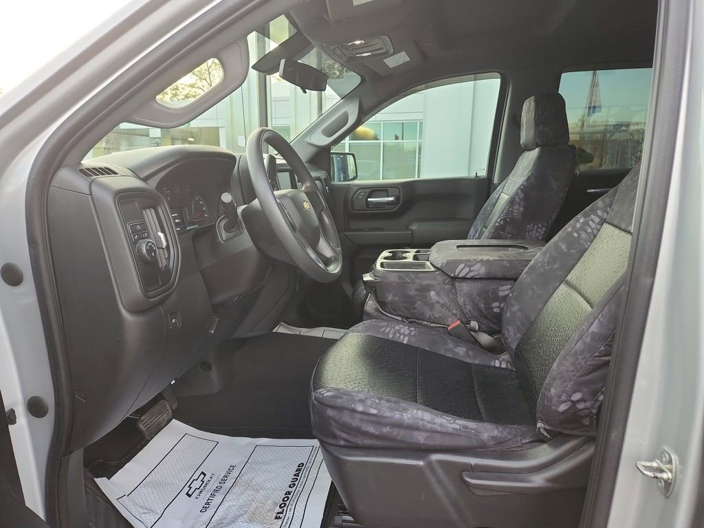 Certified 2022 Chevrolet Silverado 1500 Custom w/ LPO, Dark Essentials Package image 7