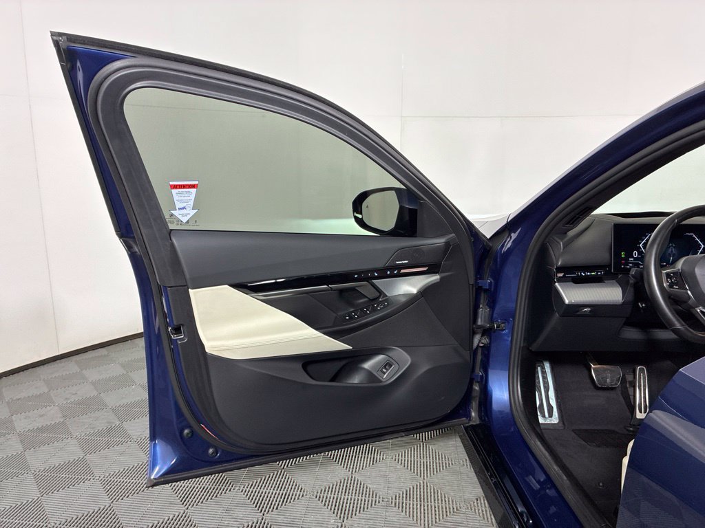 Certified 2024 BMW 530i w/ M Sport Package RWD image 22