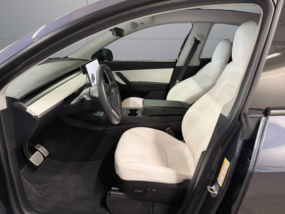Used 2021 Tesla Model Y Performance AWD/4WD image 9