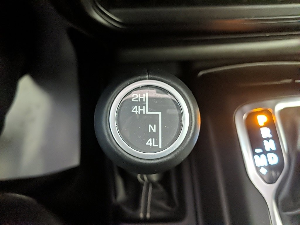 Used 2018 Jeep Wrangler Unlimited Sahara image 21