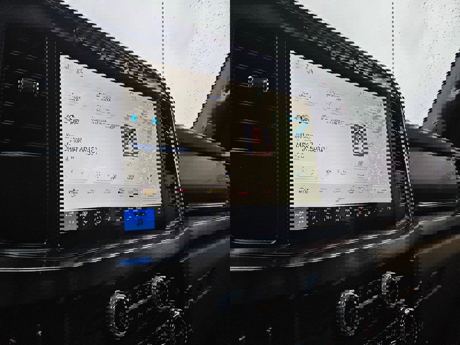 Used 2024 Ford F250 Lariat w/ Chrome Package image 18