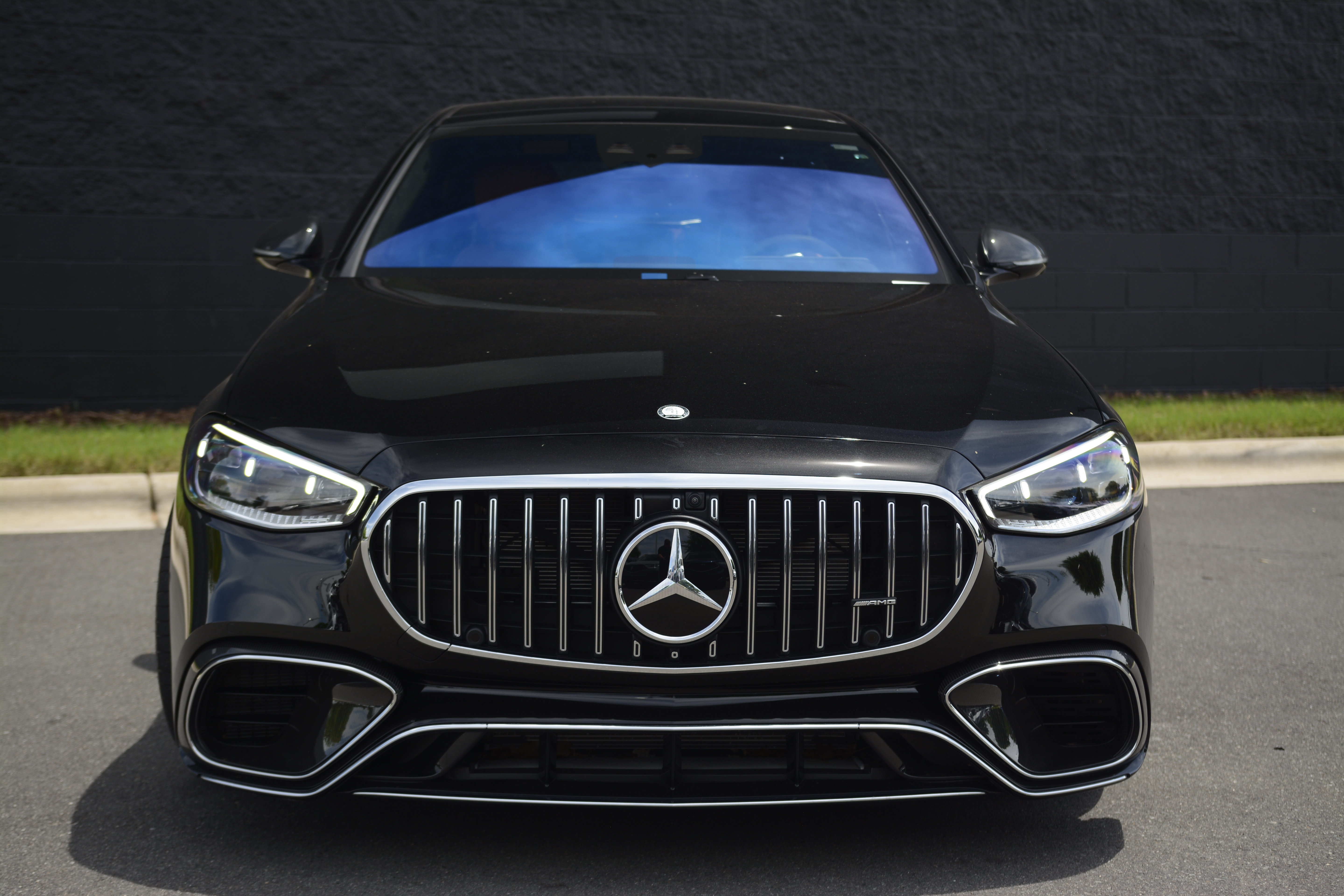 Used 2025 Mercedes-Benz S 63 AMG S image 10