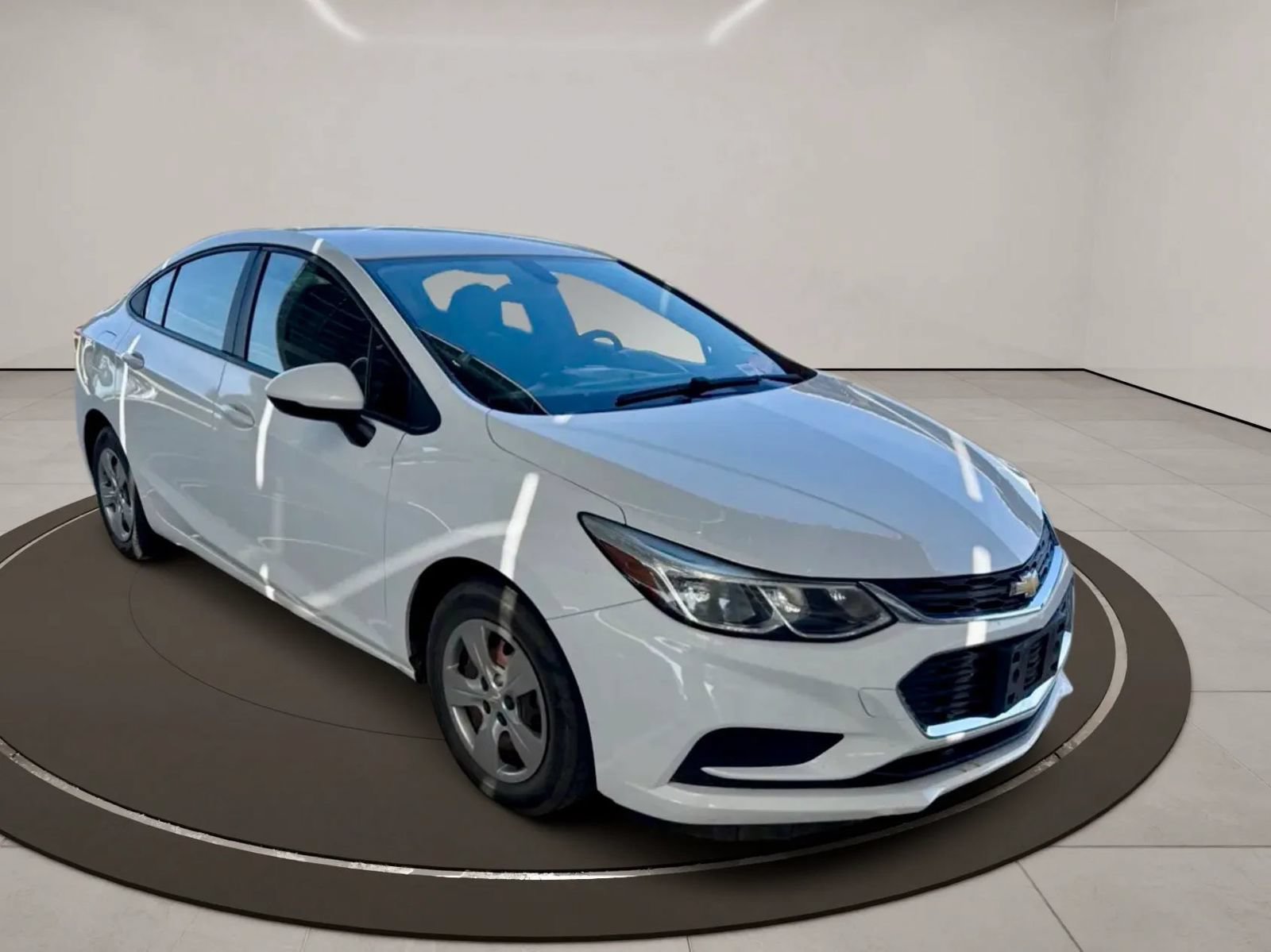 Used 2018 Chevrolet Cruze LS FWD image 3