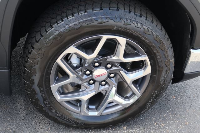 New 2026 GMC Sierra 1500 SLE w/ Preferred Package AWD/4WD image 27