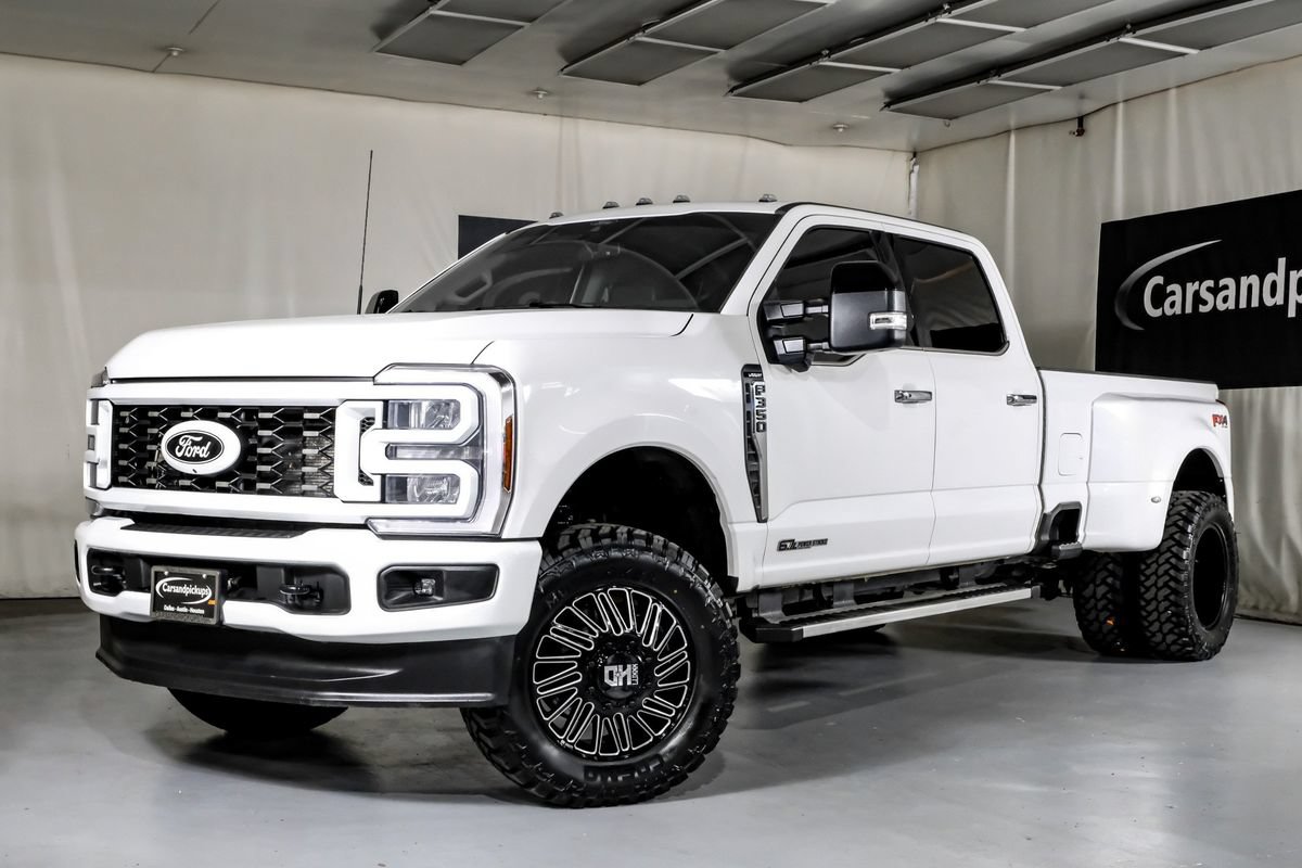 Used 2025 Ford F350 Lariat w/ Chrome Package AWD/4WD image 3