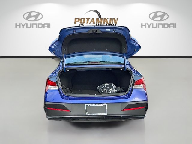 Certified 2026 Hyundai Elantra Sport FWD image 25