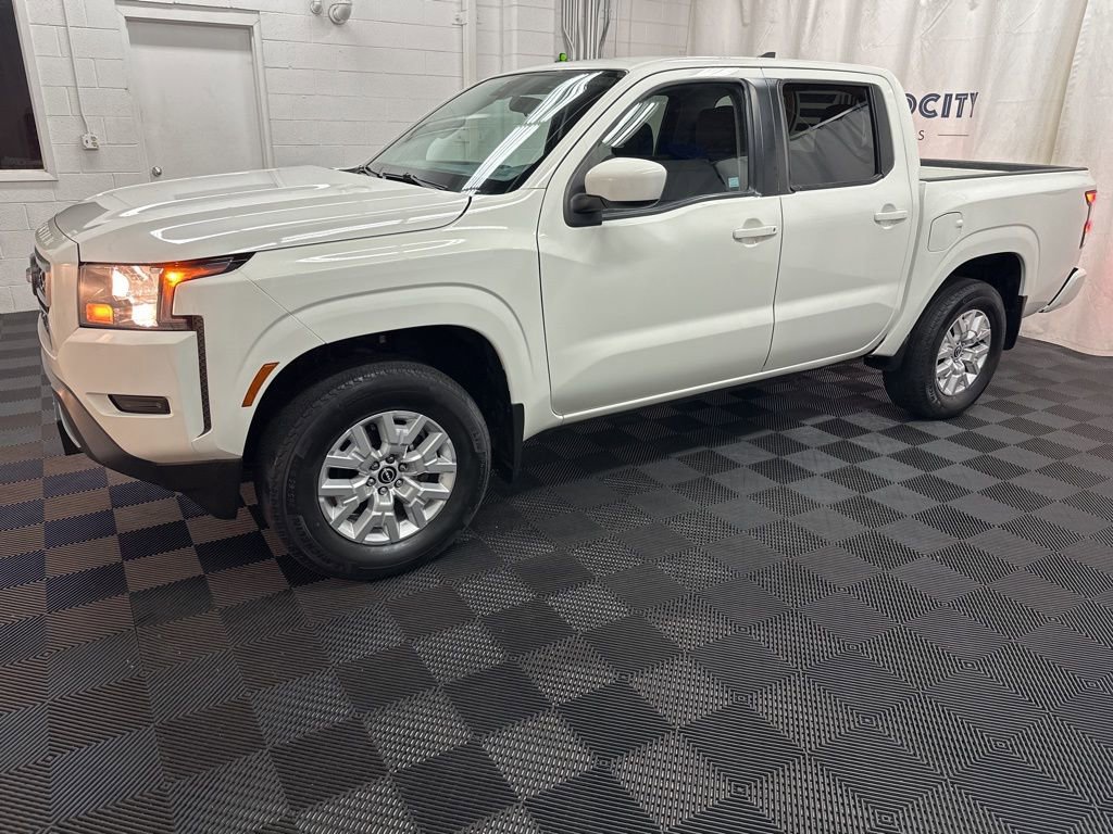 Used 2022 Nissan Frontier SV w/ Technology Package image 5