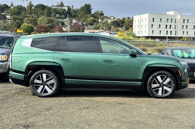 New 2026 Hyundai Ioniq 9 SEL image 5