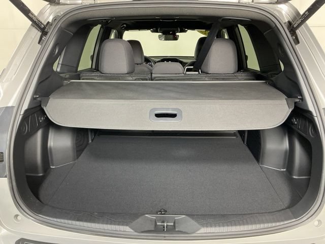Used 2025 Subaru Forester Premium AWD/4WD image 11