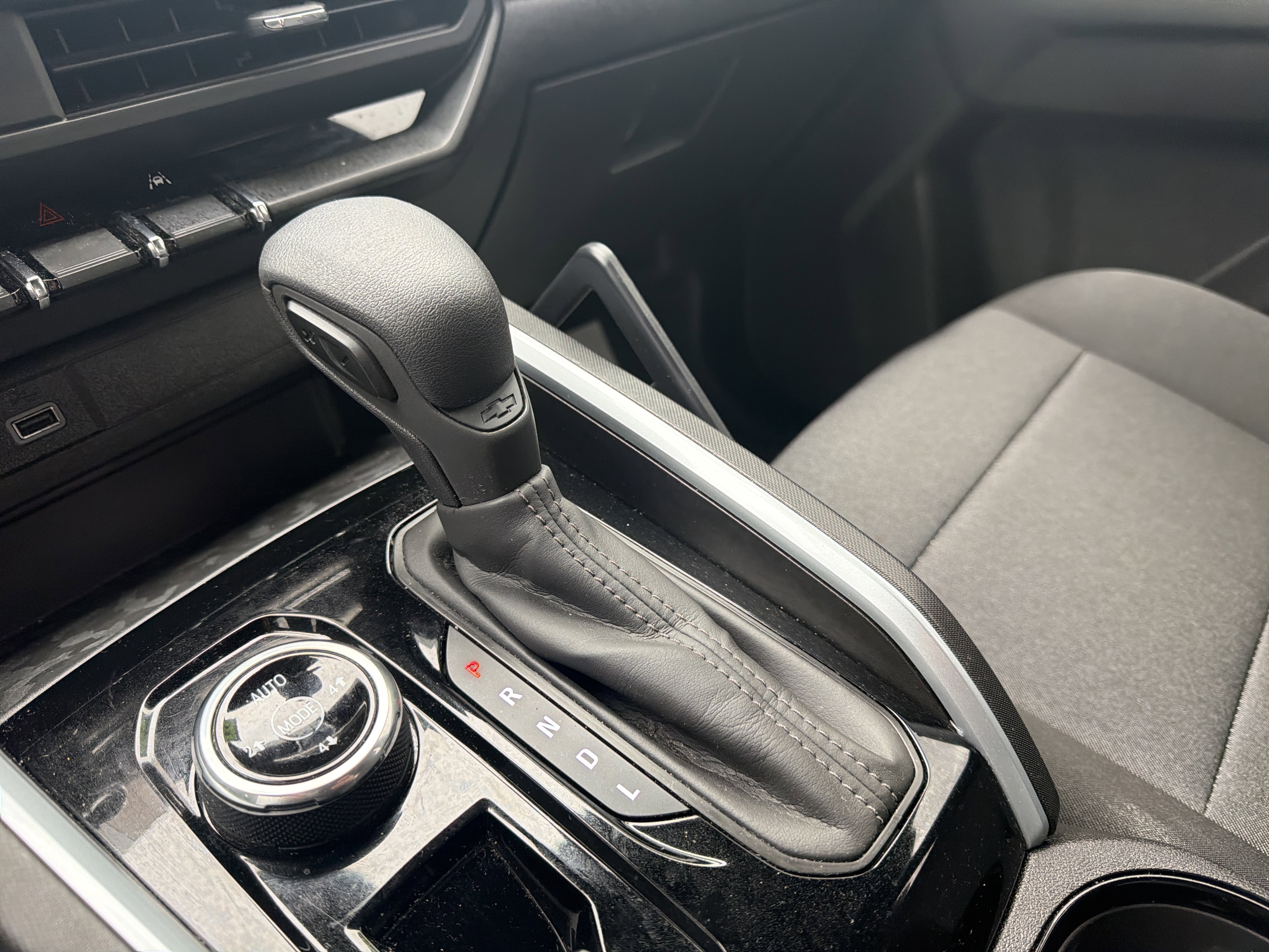 Used 2023 Chevrolet Colorado Trail Boss w/ Advanced Trailering Package image 23