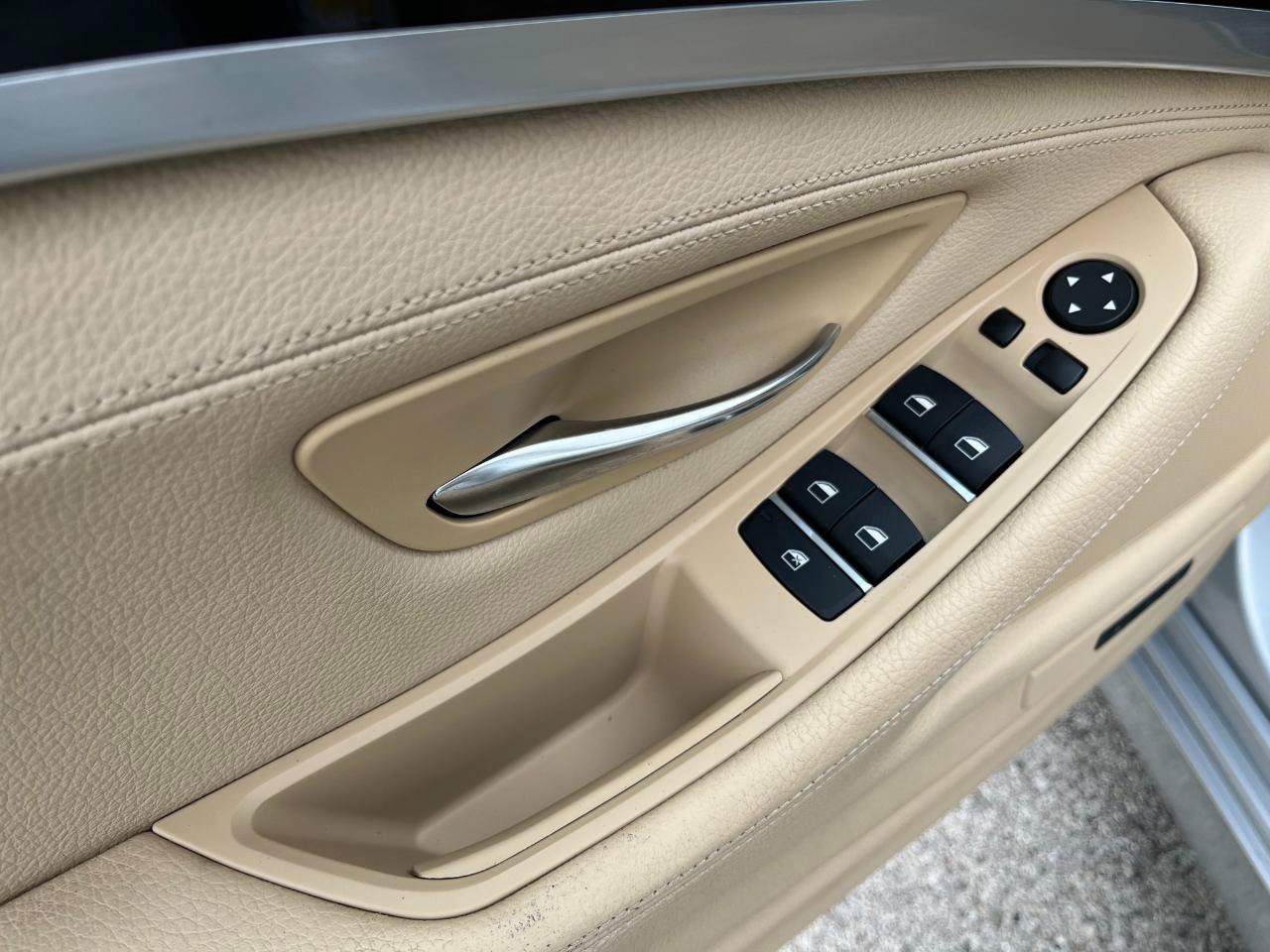 Used 2014 BMW 535d xDrive AWD/4WD image 24