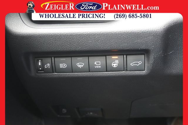 Used 2022 Toyota RAV4 XSE image 29
