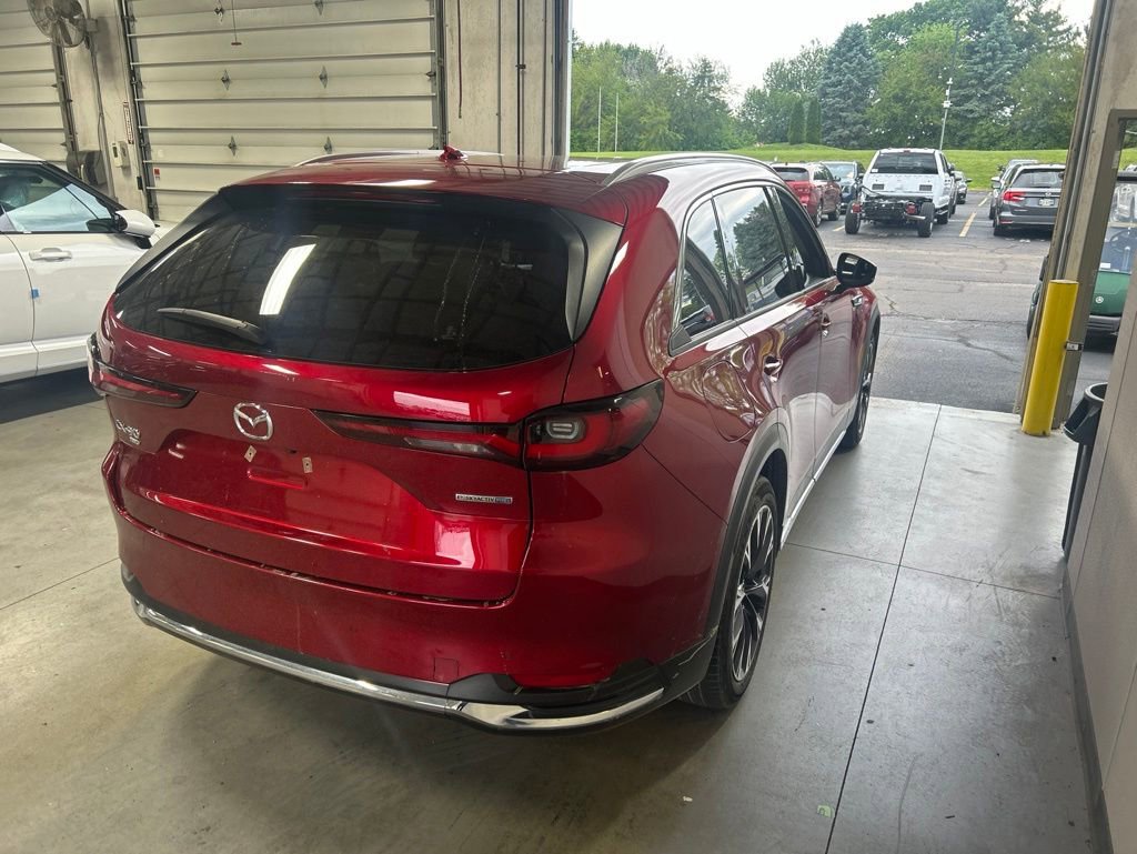 Used 2024 MAZDA CX-90 Plug-In Hybrid w/ Premium Pkg AWD/4WD image 6
