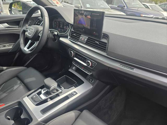 Certified 2025 Audi Q5 2.0T Premium image 12