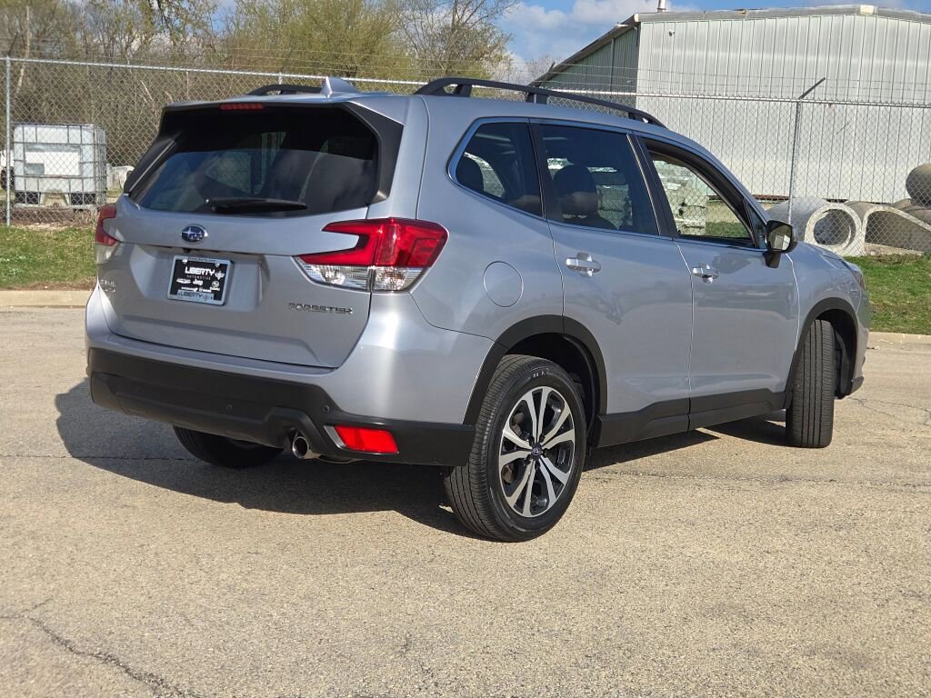 Used 2023 Subaru Forester Limited AWD/4WD image 11