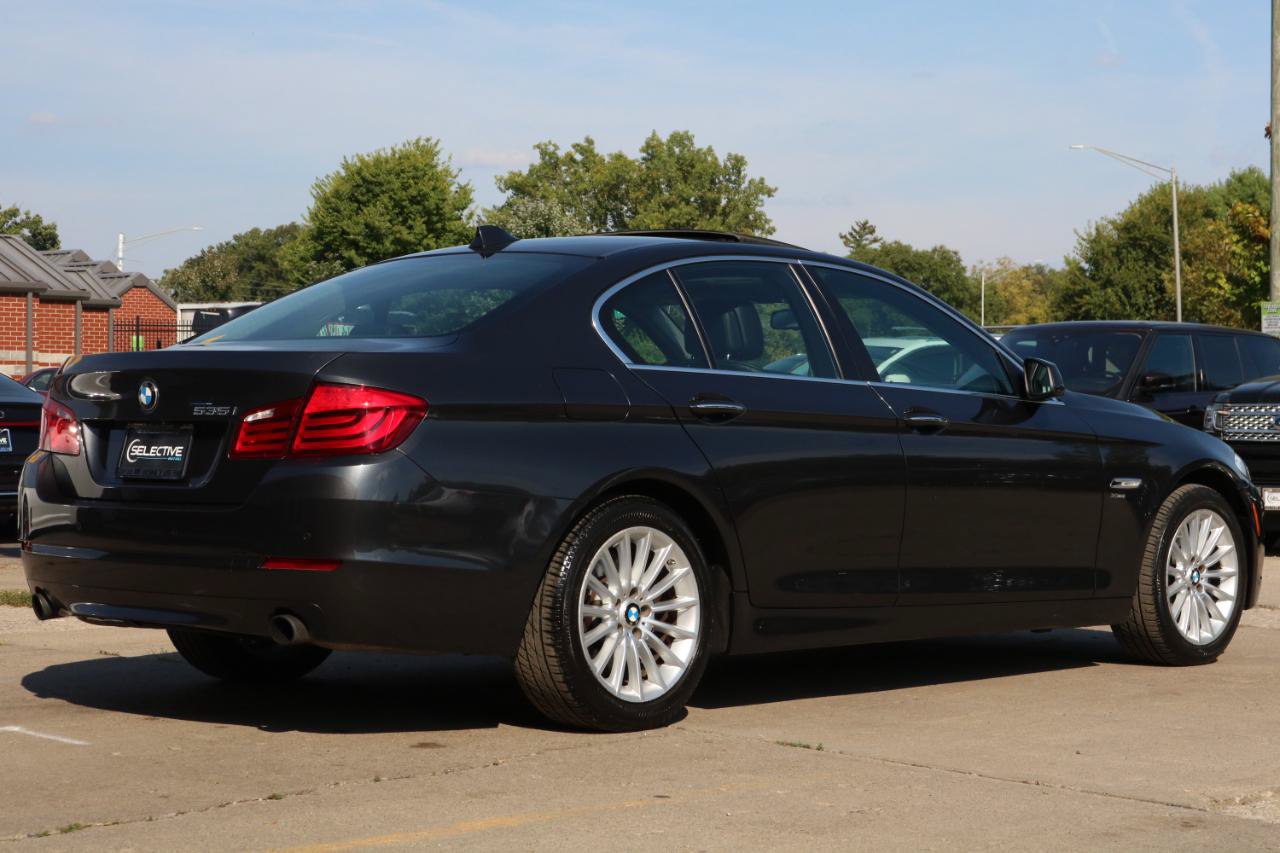 Used 2012 BMW 535i xDrive Sedan AWD/4WD image 8