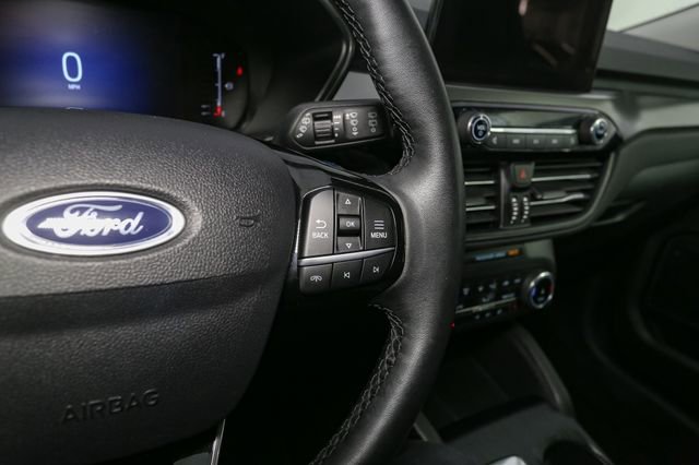 Used 2023 Ford Escape Active AWD/4WD image 27