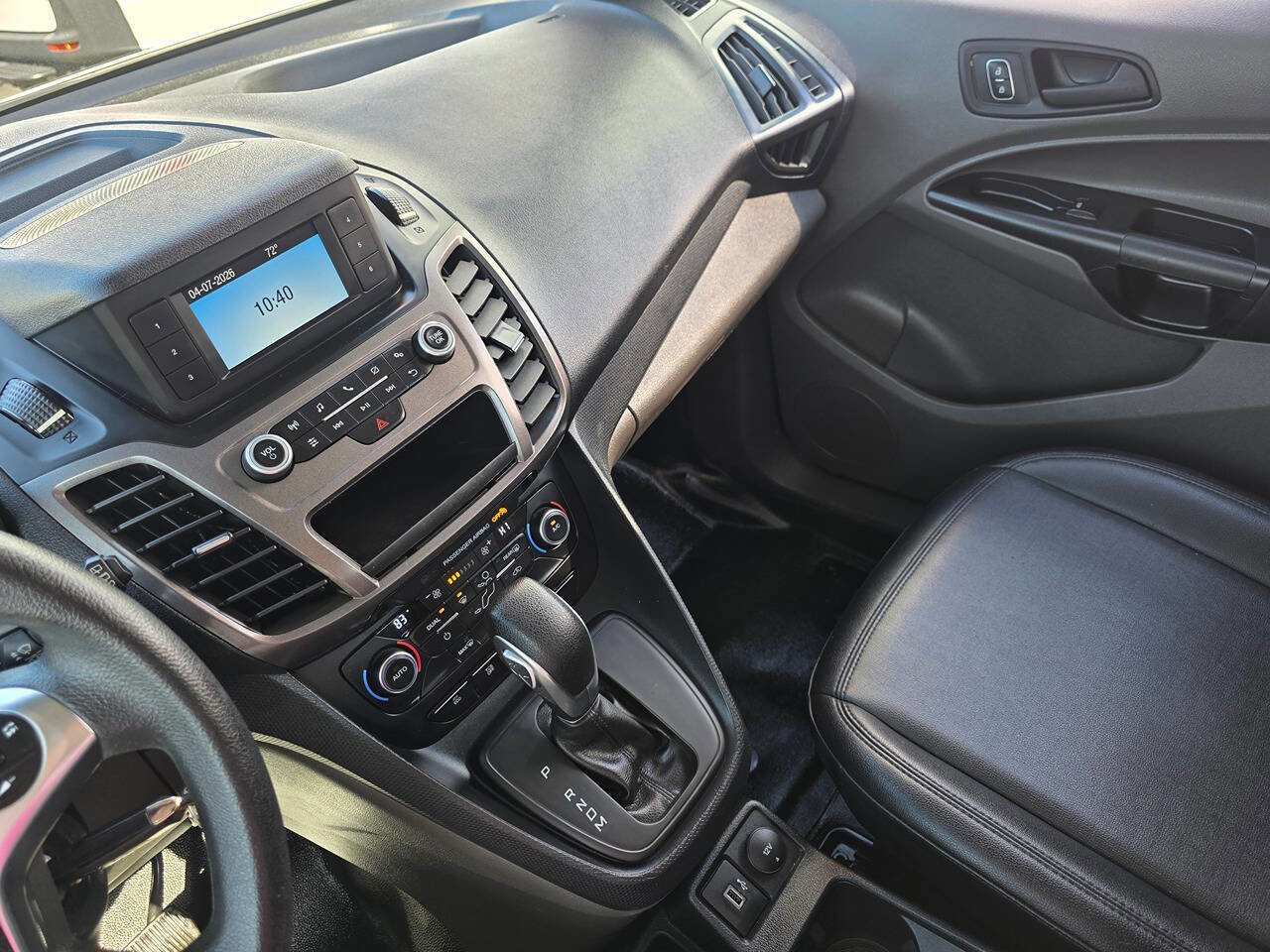 Used 2020 Ford Transit Connect XL image 19