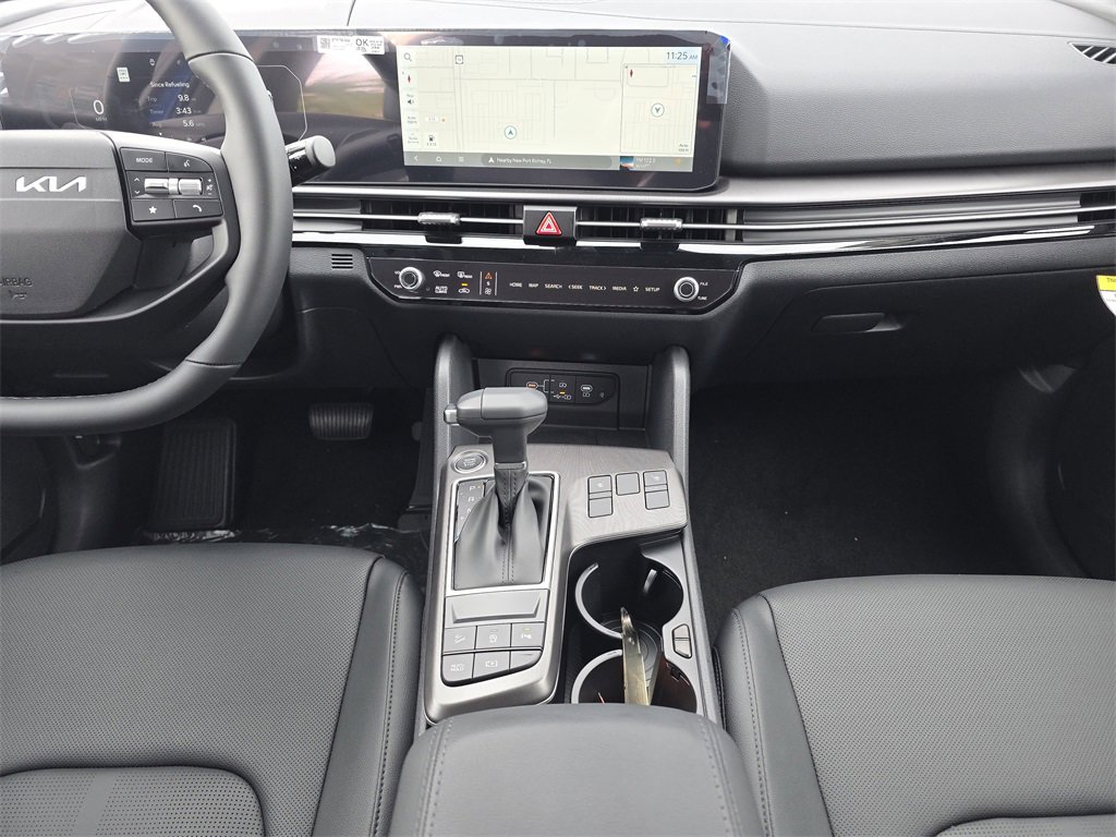 New 2026 Kia Sportage SX image 17