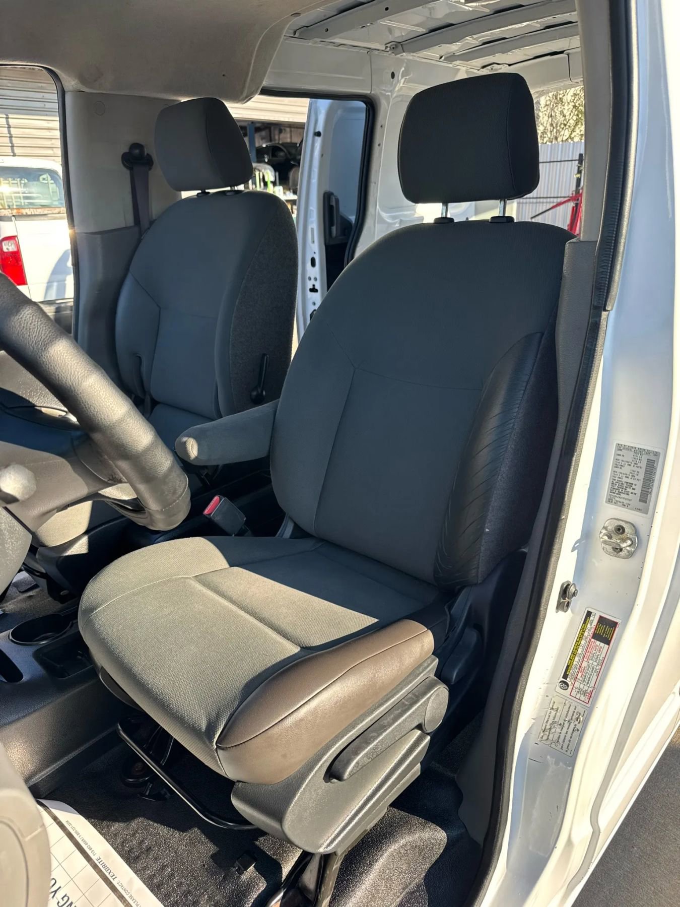 Used 2015 Chevrolet City Express LT w/ Technology Package FWD image 24