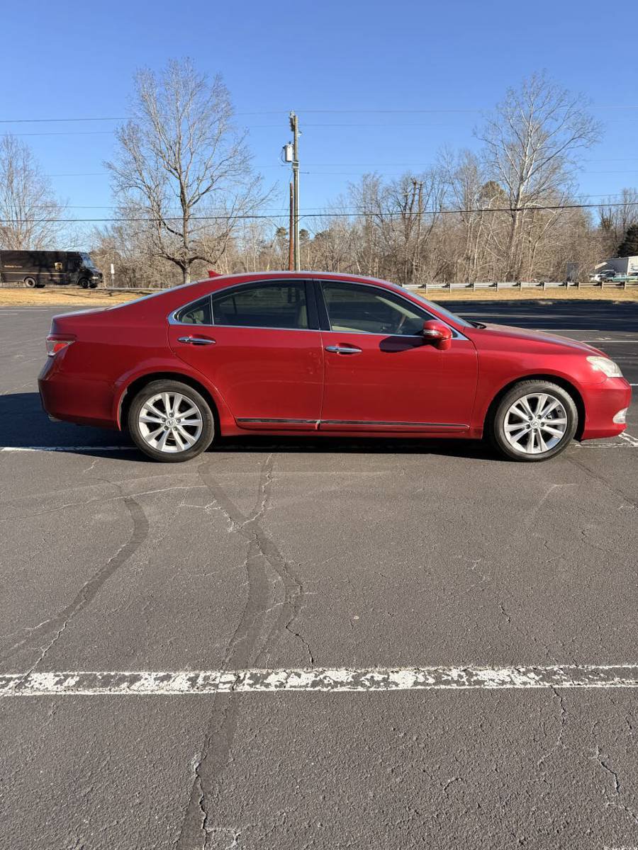Used 2010 Lexus ES 350 FWD image 8