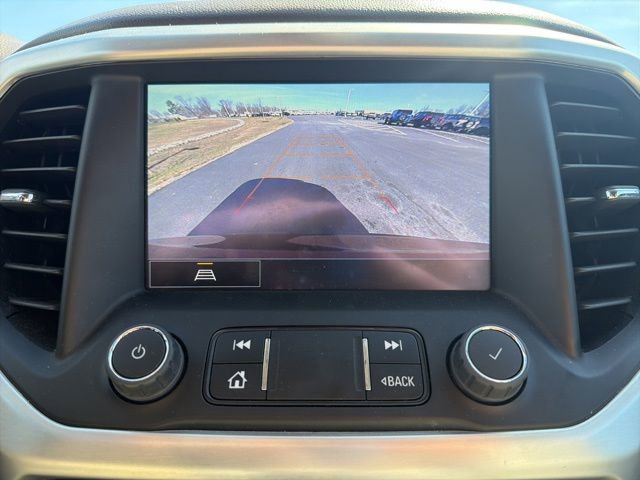 Used 2023 GMC Acadia SLT AWD/4WD image 32