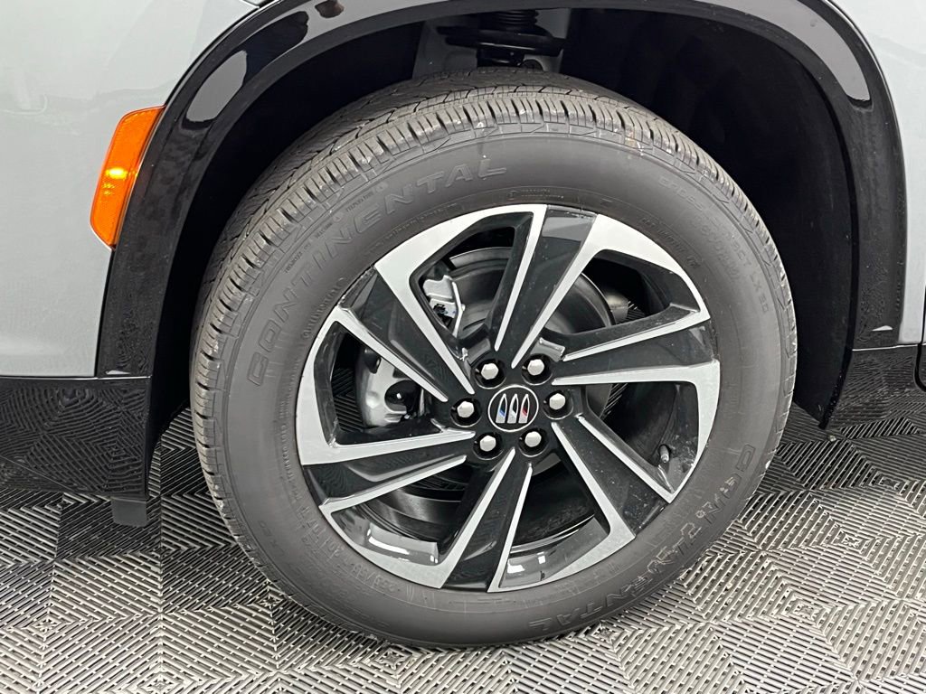 New 2026 Buick Enclave Sport Touring w/ Power Package image 17