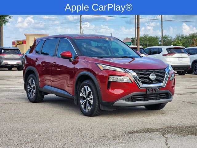 Used 2022 Nissan Rogue SV image 2